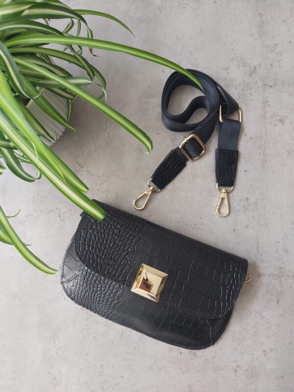 Black Croco Mara