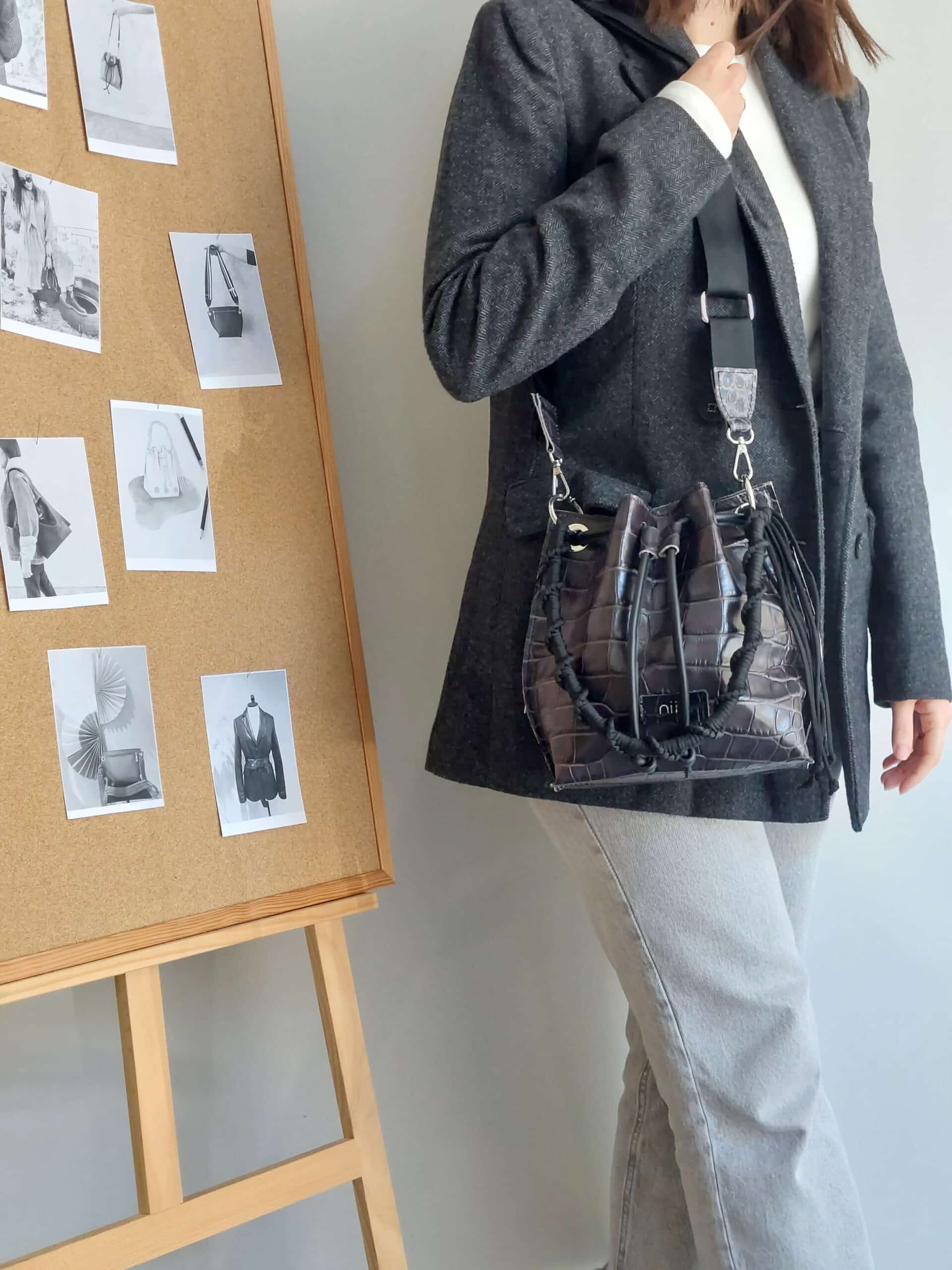 Γκρι Κροκό Δερμάτινη ΤσάνταMini Manu Γκρι Κροκό Δερμάτινη ΤσάνταMini Manu